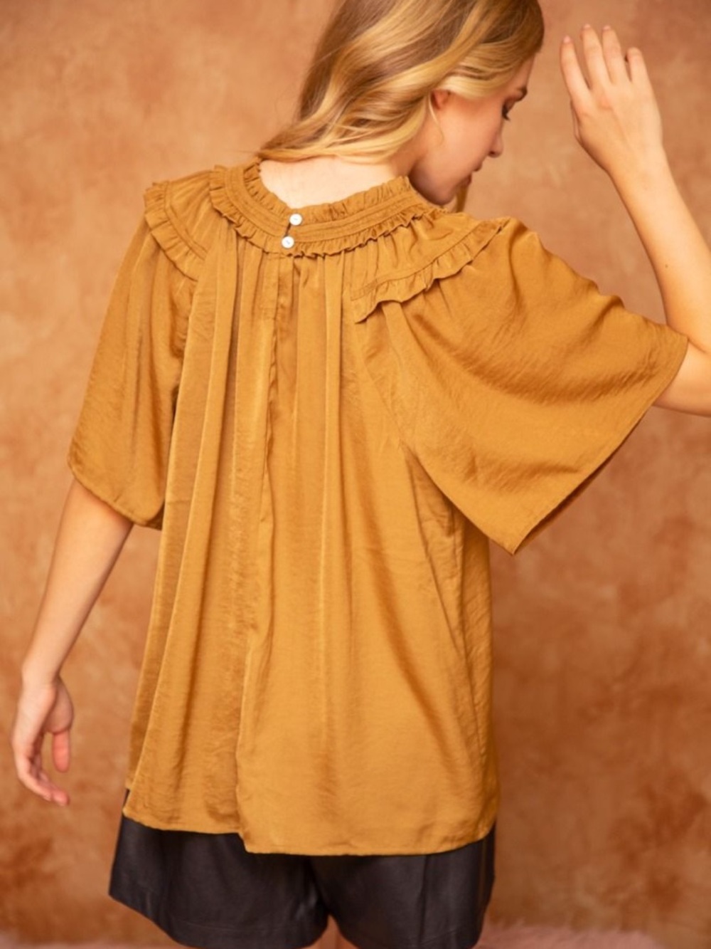 VOY Ruffle Round Neck Satin Top – Boutique | New - Picture 5 of 7